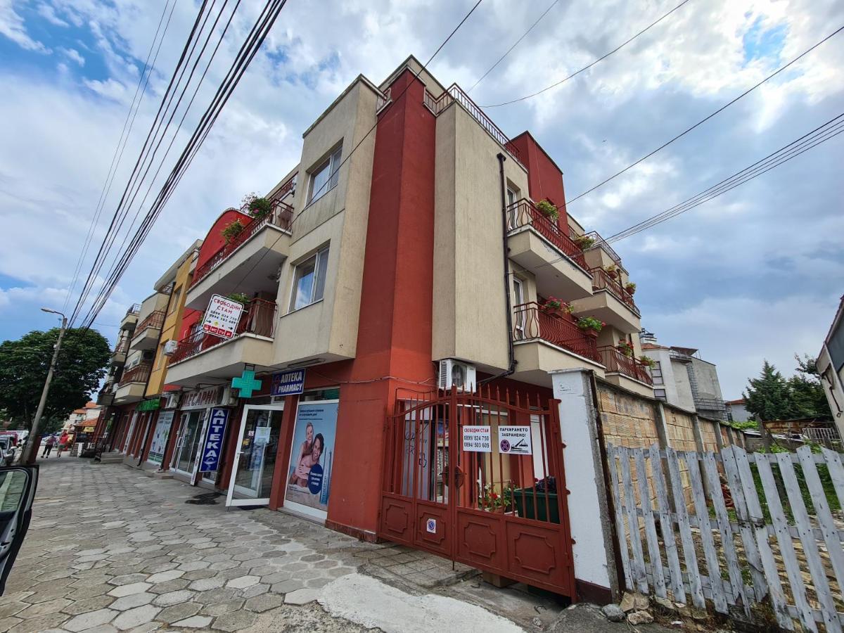 Къща За Гости Яневи Ravda Exterior photo